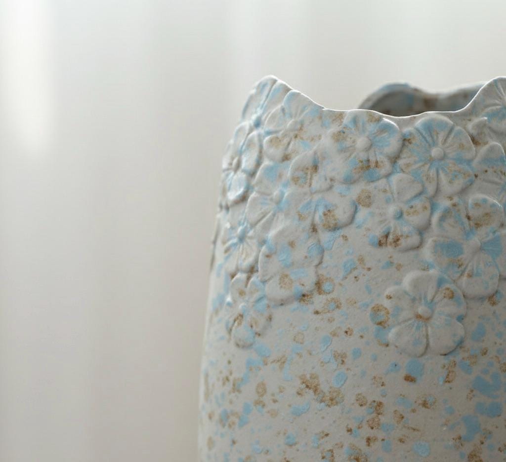 Handmade Ceramic Vase Blue Grey Speckled - Organic Wavy Rim Flower Vase - Modern Boho Home Decor - Artisan Pottery Vase 24cm